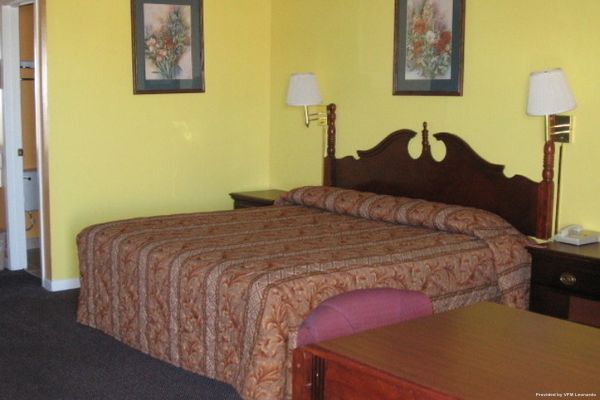EXECUTIVE INN MINERAL WELLS (Mineral Wells)